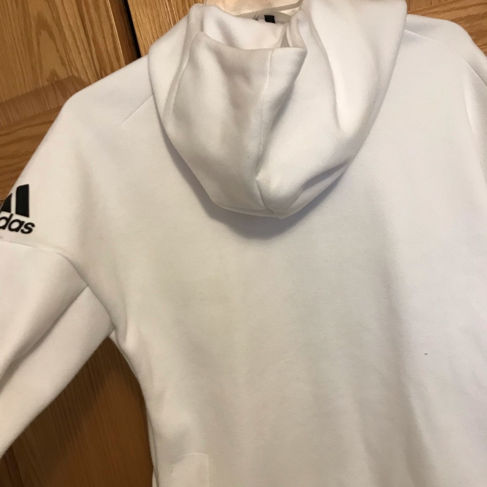 Adidas - Picture 3 of 4